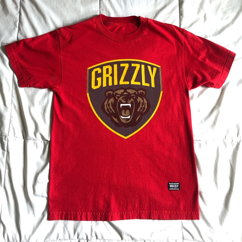 GRIZZLY TEE by Grizzlygriptape